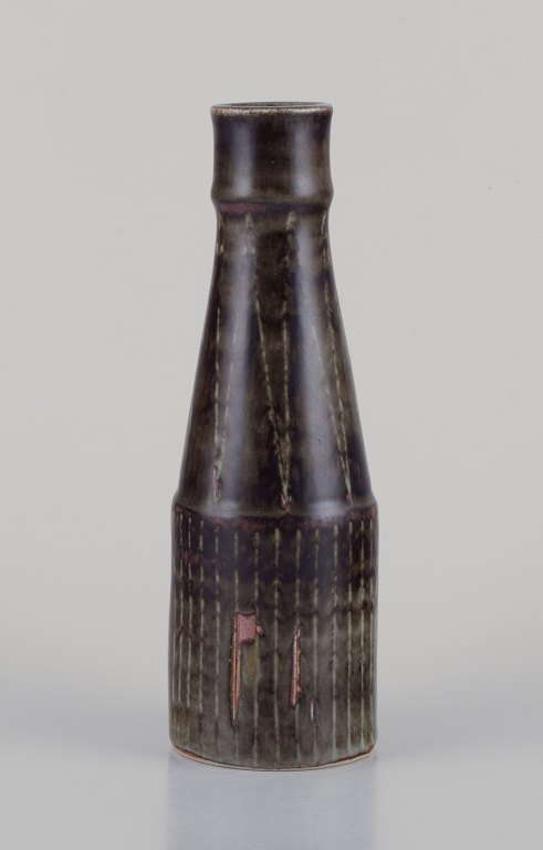 Carl Harry Stålhane for Rörstrand Atelje, Sweden.
Bottle-shaped ceramic vase.