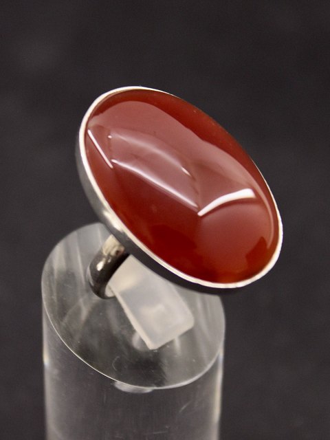 Sterling silver ring with agate