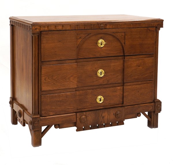 Lorenz Nielsen oak chest of drawers. Denmark circa 1780. H: 85cm. Top: 55x99cm