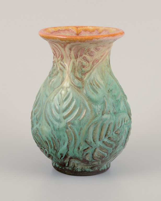 Michael Andersen, Bornholm.
Ceramic vase with foliage in relief.