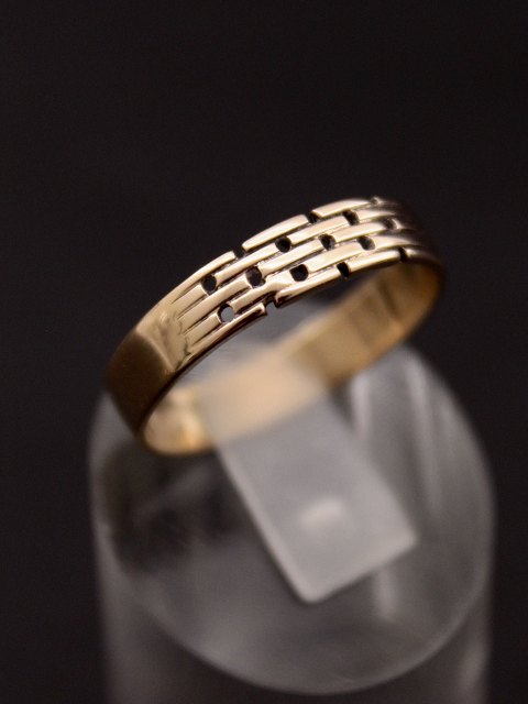 8 karat gold brick ring