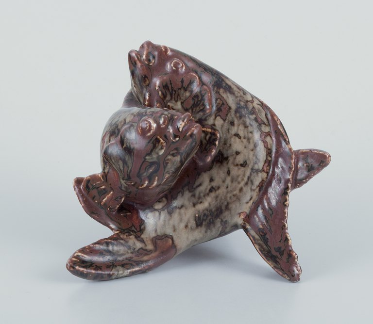 Hugo Liisberg for Saxbo, Denmark.
Ceramic sculpture of two fish.