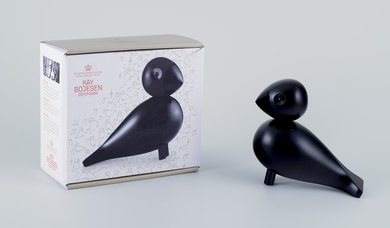 Kay Bojesen. 
‘Raven’ - songbird in beech wood.