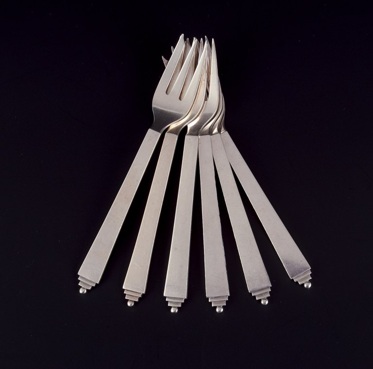 Georg Jensen Pyramid. Six cake forks in sterling silver.