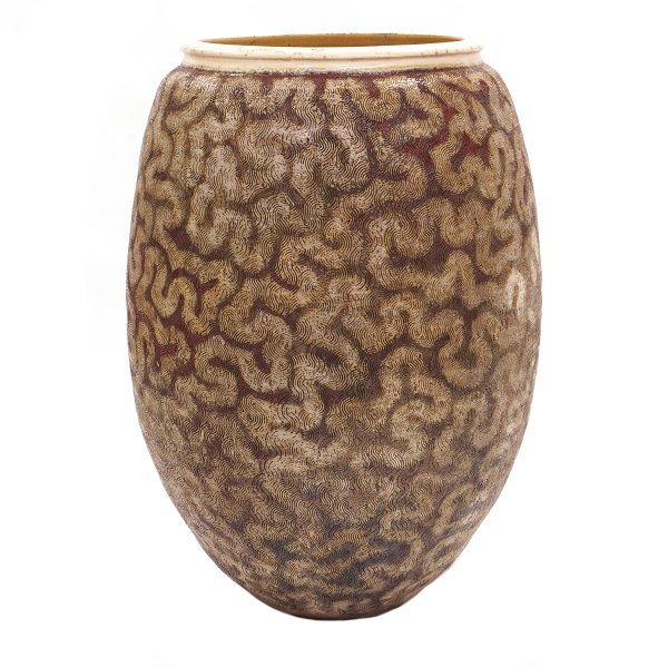 Very large stoneware vase by Per Weiss, Denmark, 1953-2023. Signed. H: 95cm. D: 
70cm