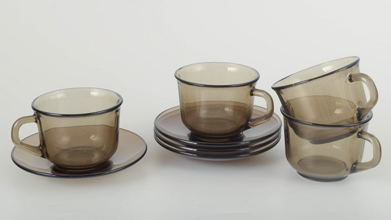Vereco, France
4 cups with saucers, 1970s.