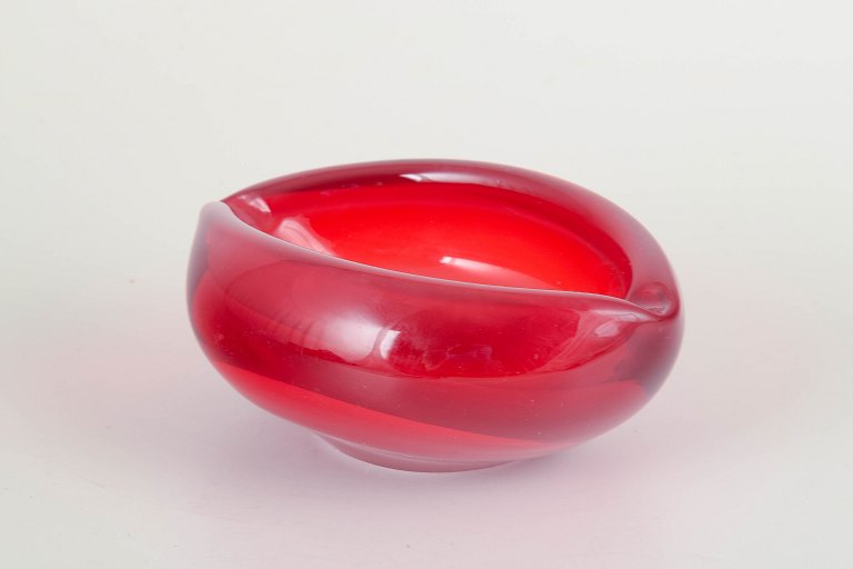 Murano art glass bowl, 1960s/70s.
