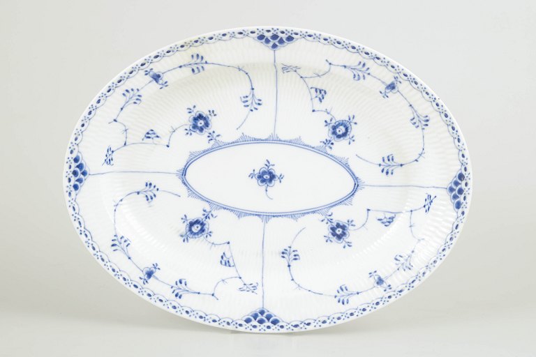 Royal CopenhagenBlue Fluted Half Lace Oval Dish, circa 1920s.