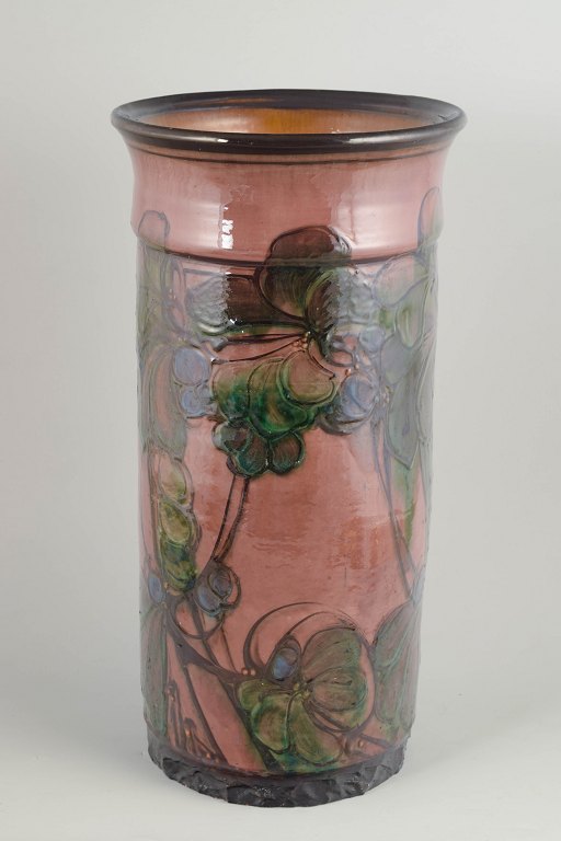 KählerColossal vase, 1930s.