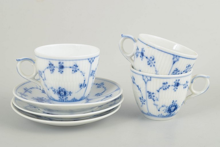Royal Copenhagen, Blue Fluted Plain coffee cups with matching saucers, set of 3.