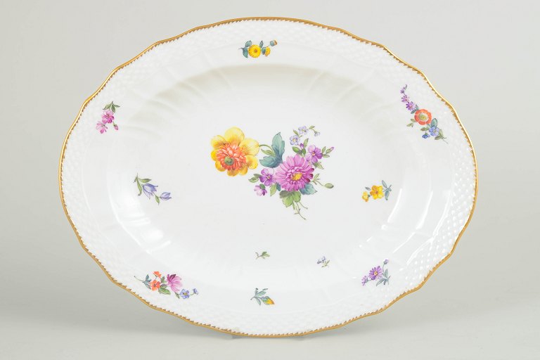 Royal Copenhagen, Saxon Flower, oval serving dish.
