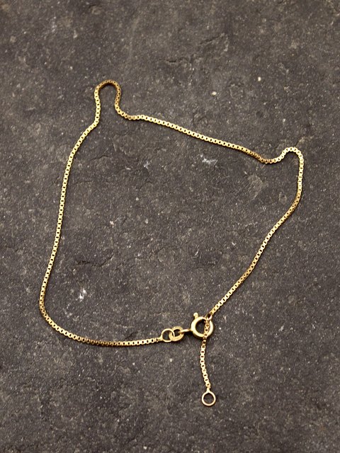8 carat gold thin anklet/bracelet