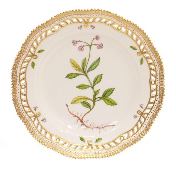 Royal Copenhagen Flora Danica dinner plate 3553. "Pyrola umbellata L.". D: 25,5cm