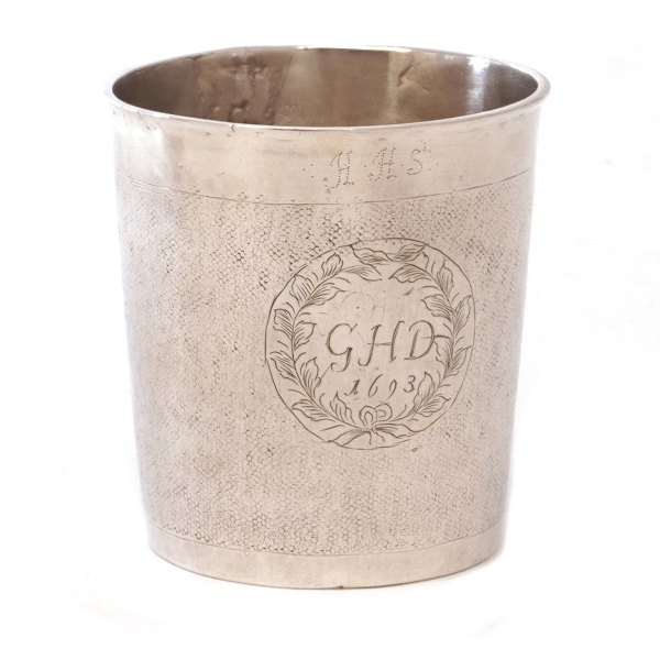 Silver cup made by Joducus Henricus Mundt, 1682-1702, Copenhagen.H: 8cm