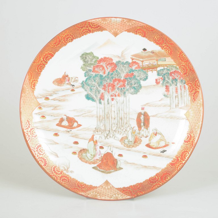 Kutani porcelain dish in aka-e style, large dish.