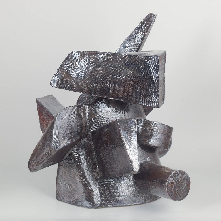 Christina Muff, Contemporary Danish ceramic artist (born 1971).Monumental sculpture, cubistic style.
