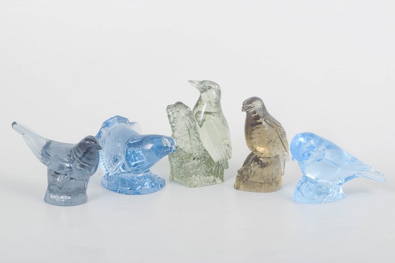 Paul Hoff for Kosta Boda, set of five bird figurines.