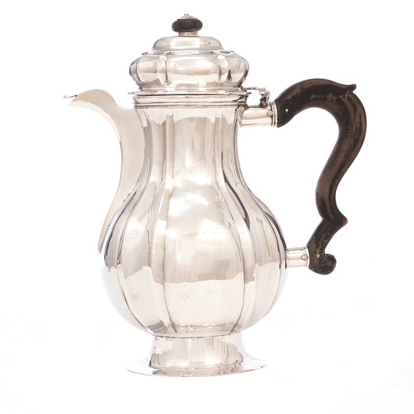 Silver Regence Coffeepot by Rasmus Pedersen, Copenhagen, 1759-87H: 24,5cm. W: 656gr