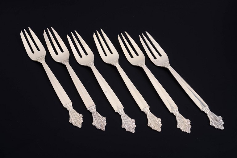 Georg Jensen Dronning, sæt med seks kagegafler.