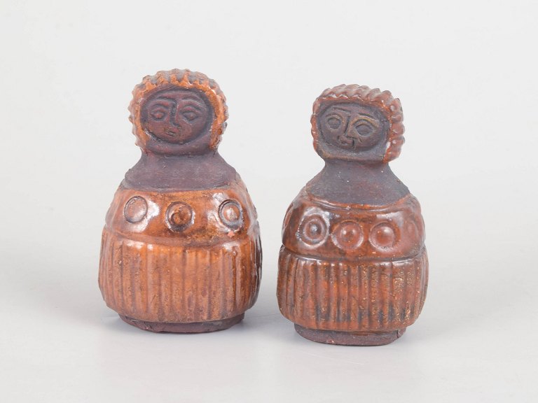 Lars Bergsten, set of two unique ceramic figurines.