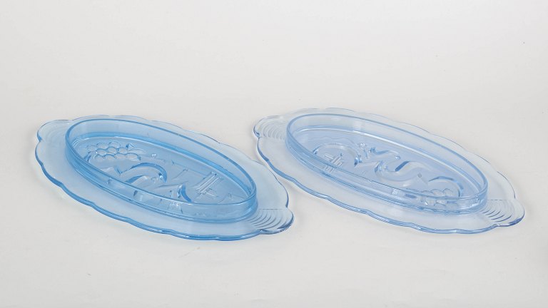 Pair of Art Deco dishes by Elme Glasbruk.