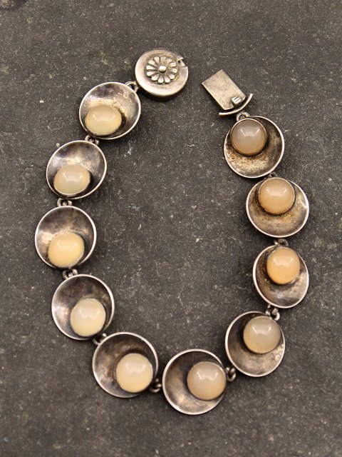 N E From sterling silver bracelet