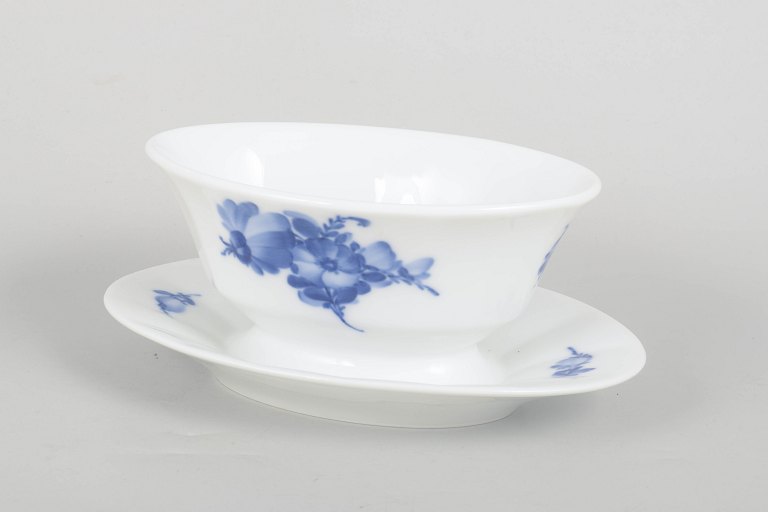 Royal Copenhagen, Blue Flower Angular, sauce boat.
