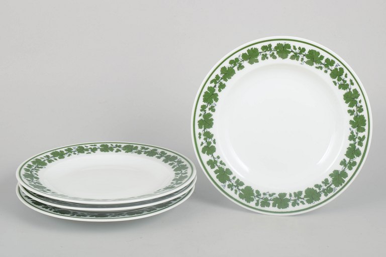 Meissen, set of four lunch plates with vine leaf pattern.