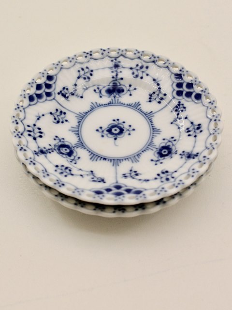 Royal Copenhagen blue fluted plate 1/1145